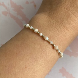 Beżowa bransoletka Vela w wersji srebrnej