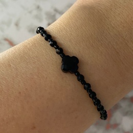Czarna bransoletka z koniczynką Marokańską