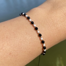 Czarno biała bransoletka