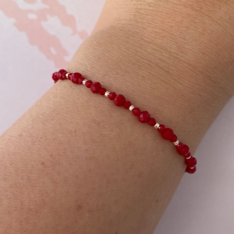 Czerwona bransoletka Nova w wersji srebrnej