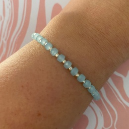 Niebieska bransoletka